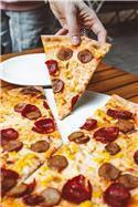 Veranstaltungsbild Futtern wie bei Muttern: Pizza aus dem Holzofen